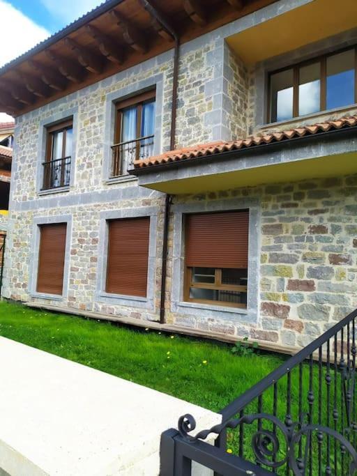 Duplex El Refugio De Porma Apartment Puebla de Lillo Ngoại thất bức ảnh
